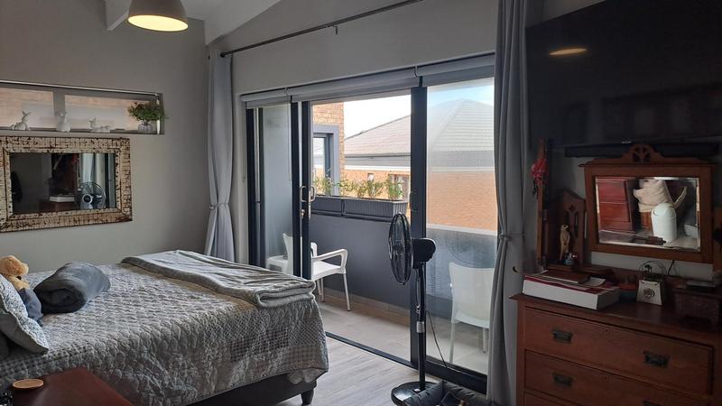 4 Bedroom Property for Sale in Jongensfontein Western Cape